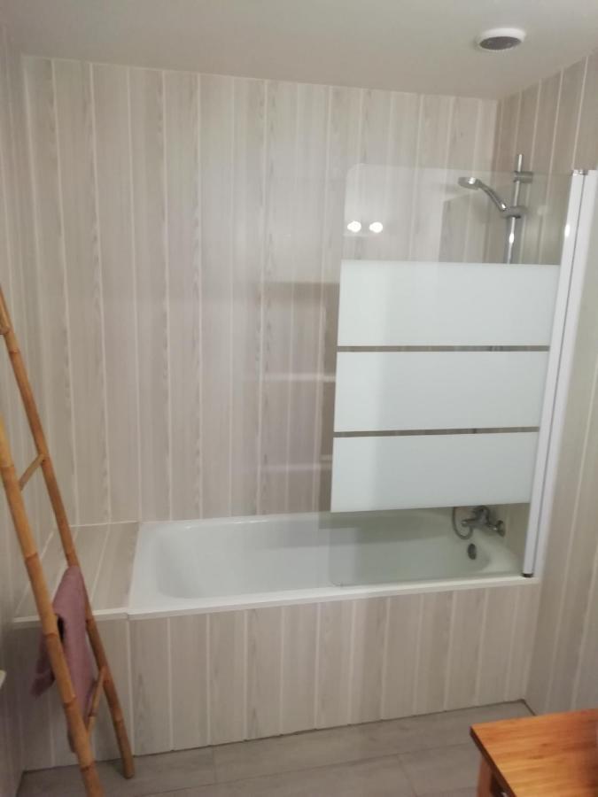Charmant Appartement Plein Centre Auray Buitenkant foto