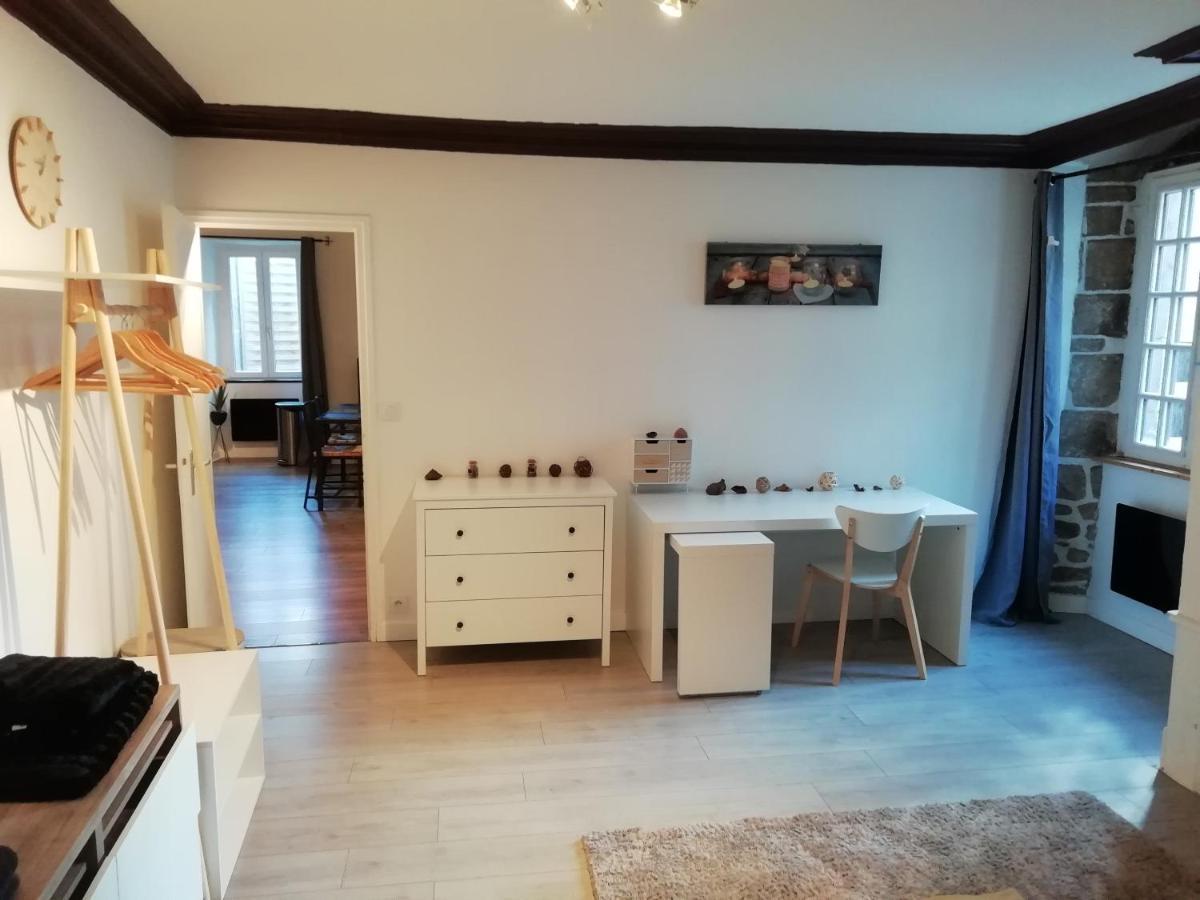 Charmant Appartement Plein Centre Auray Buitenkant foto